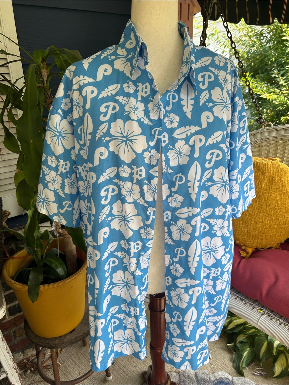 PHILLIES Blue Hawaiian Print Short-Sleeve Shirt